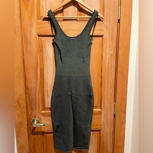 Bebe dark green body con midi dress